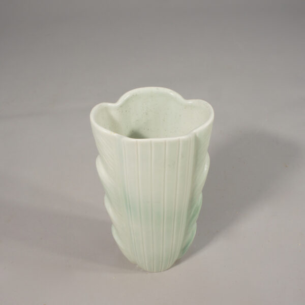 Gunnar Nylund for Rörstrand. 1940-50's ceramic vase.