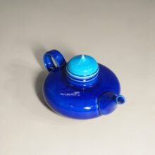 Inger Persson for Rörstrand, Sweden. 1960's tea pot i ceramic "Pop"Inger Persson for Rörstrand, Sweden. 1960's tea pot i ceramic "Pop". Tekanna wigerdal.com