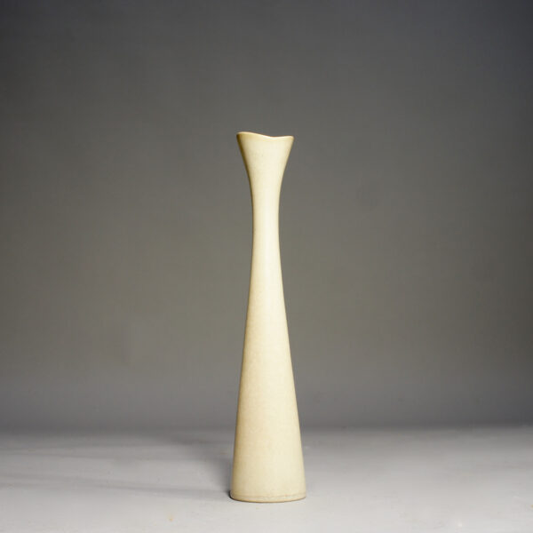 Stig Lindberg for Gustavsberg. Unique and signed vase in stoneware. Unik vas i stengods wigerdal.com