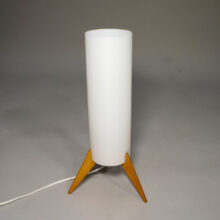 Table lamp in oak and acryl by Östen & Uno Kristiansson for Luxus, Sweden. "Raketen".