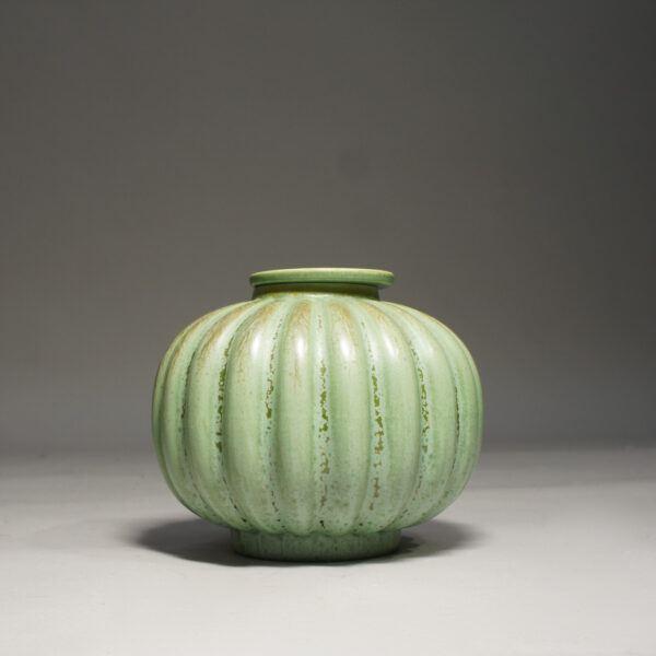 Arthur Percy for Gefle, Sweden. 1930's ball vase in ceramic.