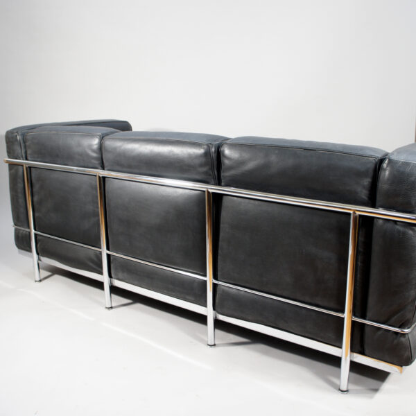 Le Courbusier for Cassina, Italy. LC2. A three seater sofa in black leather and chrome steel.