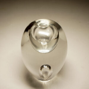 Timo Sarpaneva for Iittala. "Teardrop - 3575". Signed sculpture in glass.