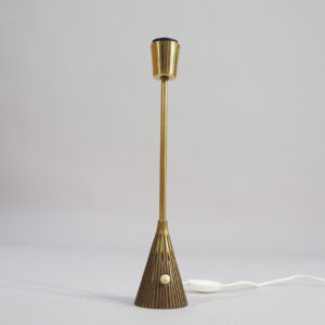 1950's desk lamp in brass by Sonja Katzin for ASEA, Sweden.