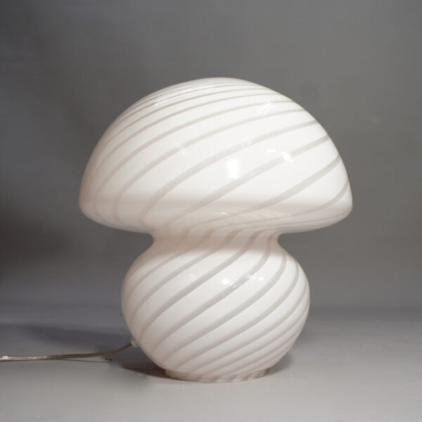 1970's desk lamp in glass by Murano Italy.