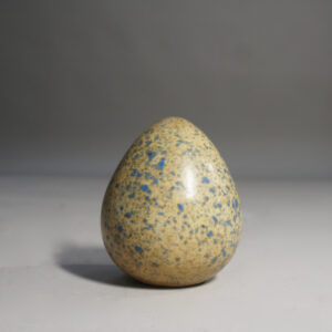 Ceramic egg signed "Jörgen".