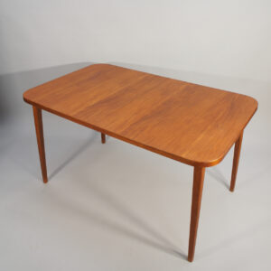 1950-60's dining table in teak with two extension boards