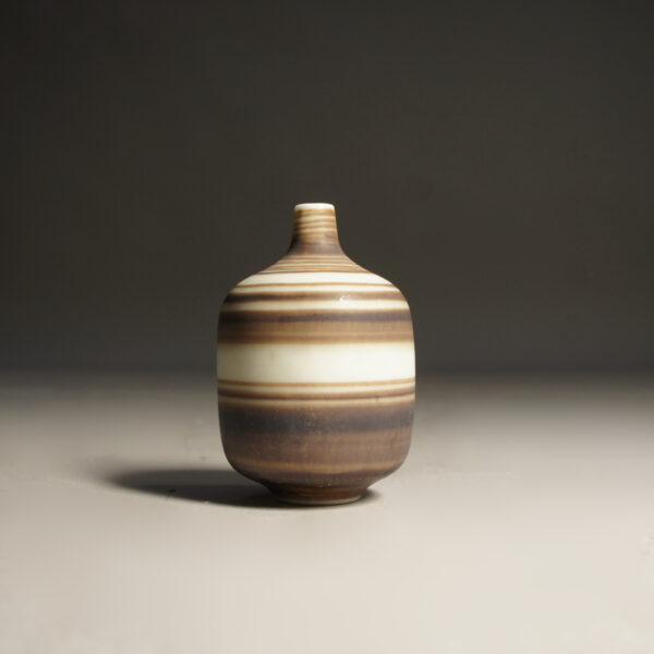 Miniature vase in stoneware by Gunnar Nylund Rörstrand,Sweden.