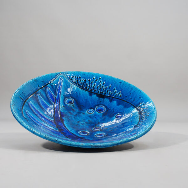 1960's ceramic bowl by Carlott Hamilton for Rörstrand.