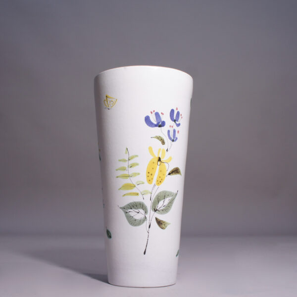 Stig Lindberg for Gustavsberg. 1940-50's vase in faience glaze with decoration.
