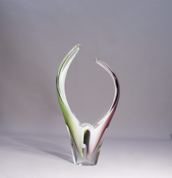 "Coquille". Glass scultpture by Poul Kedelv for Flygtfors Sweden.