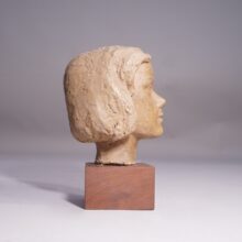 Signed sculpture of girl's head by Carl-Oscar Avén. Skulptur av flickbyst .