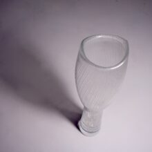 Signed 1950's vase in glass by Timo Wirkkala for Iittala, Finland Signerad glasvas